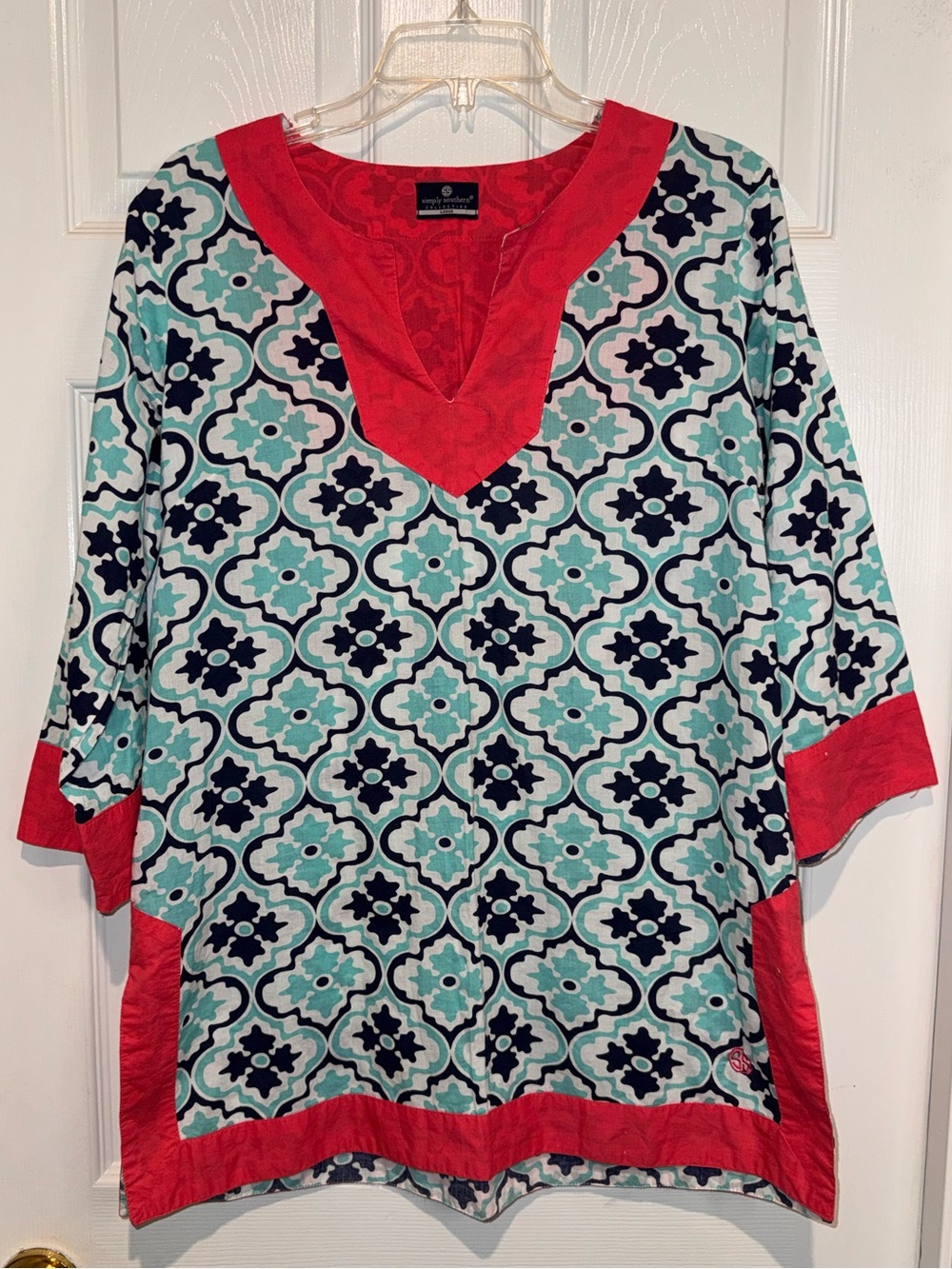 Simply Southern Aqua and Navy Geometric Tunic with Pink Trim. Size L